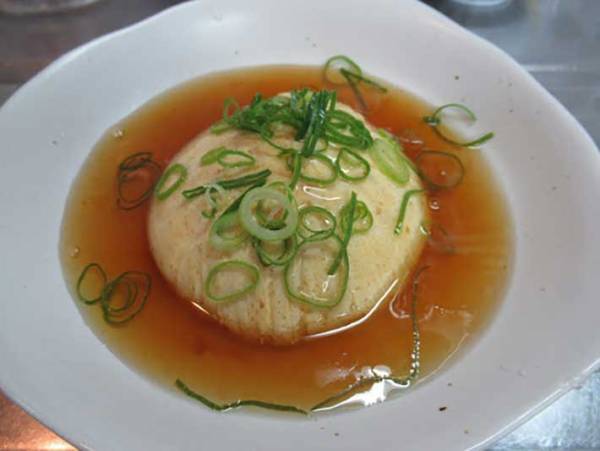 たった１５分で立派なおかずが完成！　豆腐と卵を使ったヘルシー料理の作り方