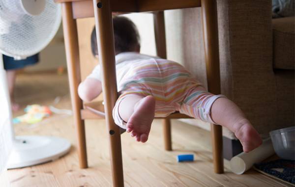 育休復帰のママ　「何これ…」１歳児をお風呂に入れた翌朝、事件は起きた