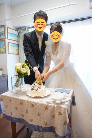 実家での結婚式を写した４枚　込められた想いに「思わず泣いてしまいました」の声