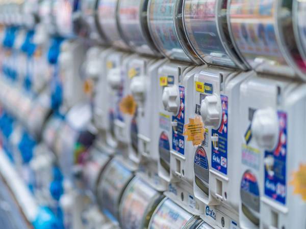 井口理「期待通りでした」　初めてやった『カプセルトイ』に手を震わせる