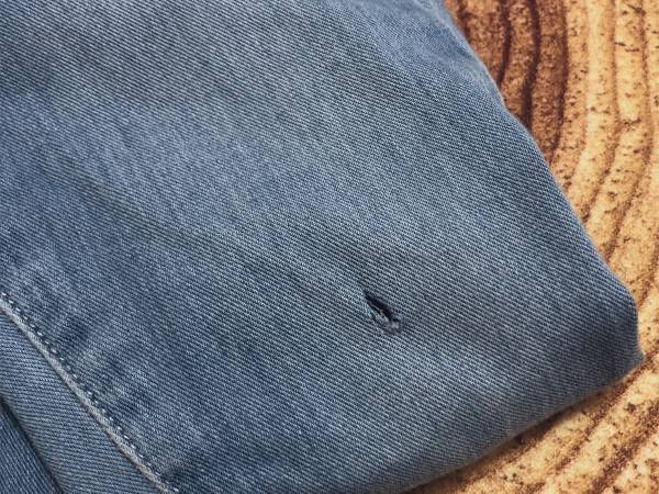 娘のジーンズに穴が…　刺しゅうしたモノに「本物かと思った」