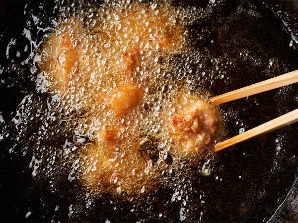 ペプシの期間限定新フレーバーが発表　あの『国民食』にぴったり！？