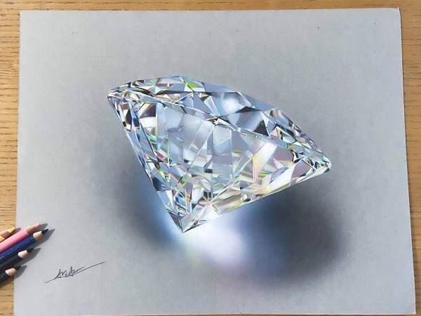 色鉛筆で描かれたダイヤモンドに、１５万人がため息