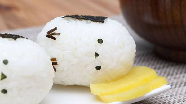 「日本一かわいい俵おにぎり」　写真３枚に心とろける！