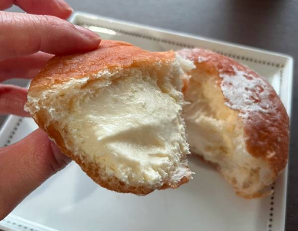 おじいさん「おんぼろみたいなパンはどこ？」　ファミマの店員が持ってきたのは？