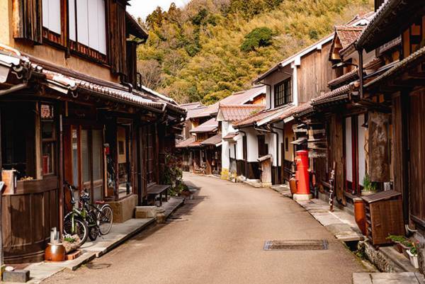 町並みに置かれた自販機に、感動の声　「かっこいい」「天才」