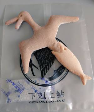 「想像以上に下剋上してて笑った」　お菓子の見た目に「電車内で吹いた」「発想が天才」