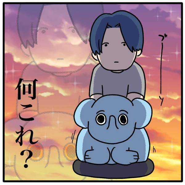 遊園地でゾウの乗り物に興味を示した３歳娘　父親と一緒に乗り始めた直後？