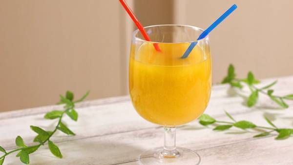 パイナップルの芯の『活用レシピ』に反響　「おいしい予感しかしない」「試してみる」