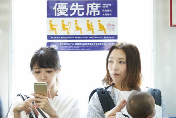 優先席に座っていた次女に「あかんやろ！」　高齢男性のエピソードに「勉強になった」