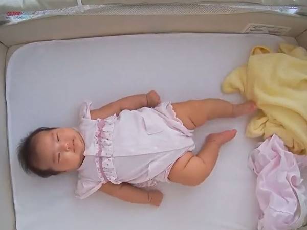 これが赤ちゃんのリアル『ばぶぅ』　動画に「貴重」「連続再生しました！」