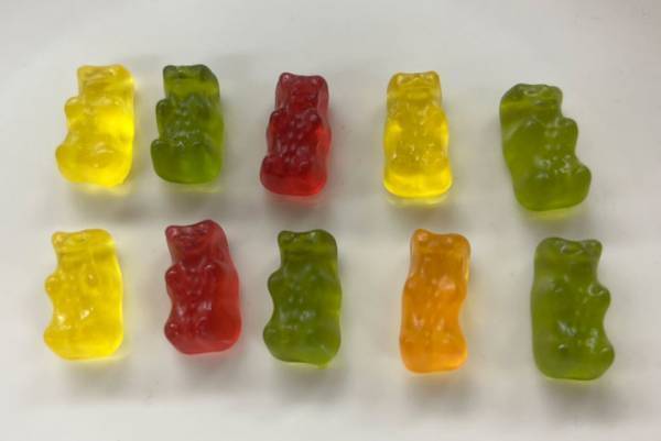 実は生誕100年だった『HARIBO』のクマ　公開された当時の姿を見ると？