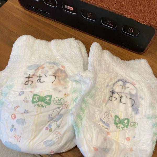 おむつに子供の名前を書こうとしたら？　ミスに「あるある！」