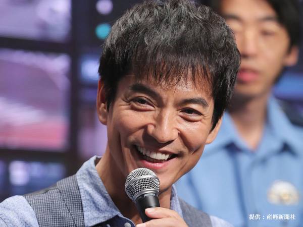 沢村一樹、心霊写真の撮影に成功か！？　投稿した写真に笑いが広がる