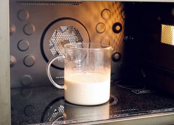 「ひと晩漬けて、電子レンジで４分」　『白いコーヒー風味のプリン』が絶品