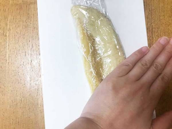 これは知らなかった…　バナナを冷凍する前に、ひと工夫すると便利！