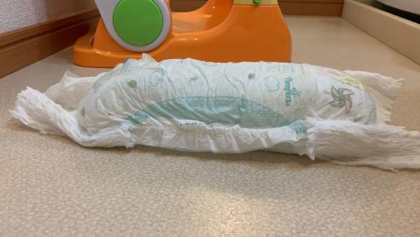おむつを入れたまま洗濯してしまい…　取り出した結果に「すごすぎる」