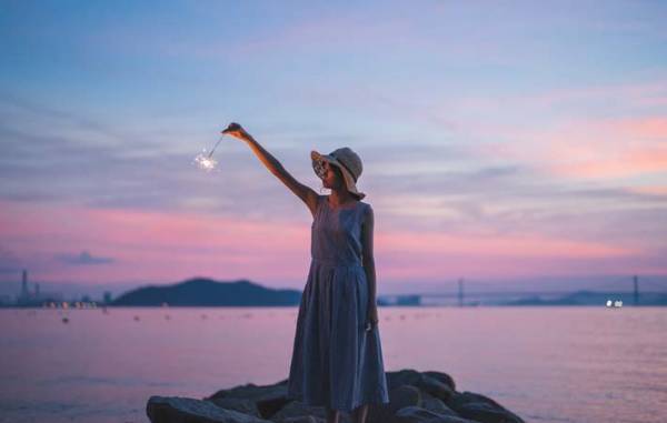 「ありがとう」の心が空気の震えとなって世の中に伝わっていけば、世の中は少し優しくなるのかもしれない