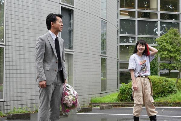 『初恋の悪魔』第３話あらすじ　消えた万引き犯の謎を追う４人　一方、恋愛模様にも動きが