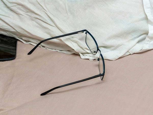 ある日突然、右目だけ視力が下がった…？　４時間後、判明した『原因』に爆笑