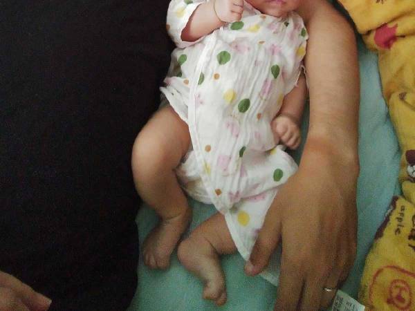 夫と娘の姿に「逆、逆ー！」「ツッコミを入れてしまった！」