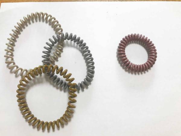 あっという間に元通り！　伸びてしまったスプリングゴムの戻し方