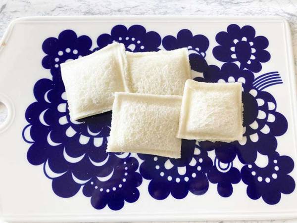 専用器具なしでOK！　手軽にパクッと食べられる、ミニサンドイッチの作り方