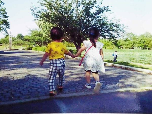 写真や書類をスマートフォンでスキャン　簡単にデータ保存できるアプリがすごい！