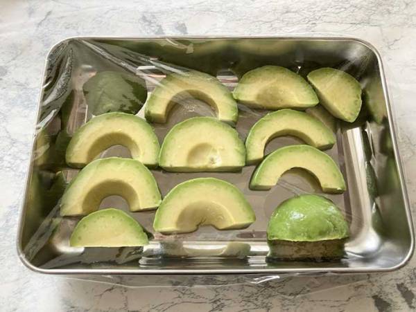 もうこれでダメにしない！　自宅で簡単にできる『冷凍アボカド』の作り方