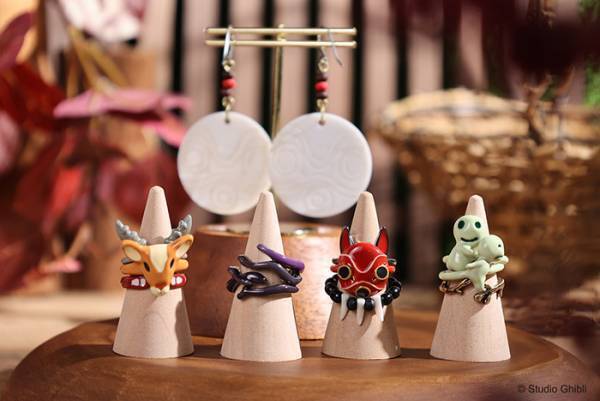 『もののけ姫』のタタリングに「めっちゃ欲しい！」　２５周年グッズの数々が話題に