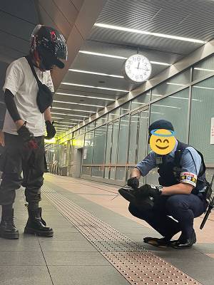 事故に遭ったライダーに、警察官が『神対応』　「すごい発想！」「正義のヒーロー」