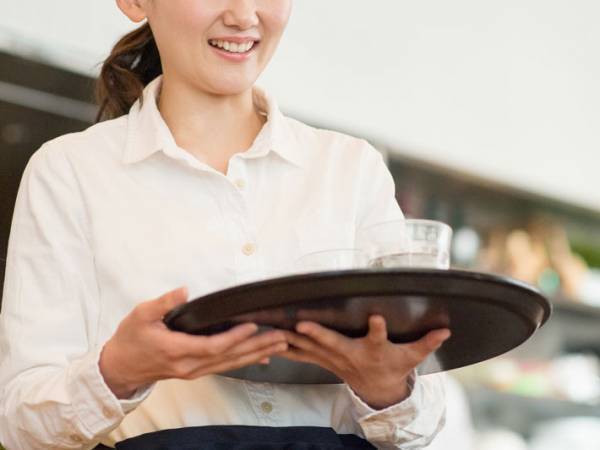 注文前に赤ちゃんがぐずってしまい？　店員の対応に「コレは嬉しい」「好き」の声