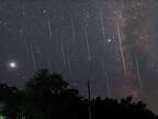 ２０２２年『ペルセウス座流星群』が８月１２日に見頃！　家族で夏の思い出を