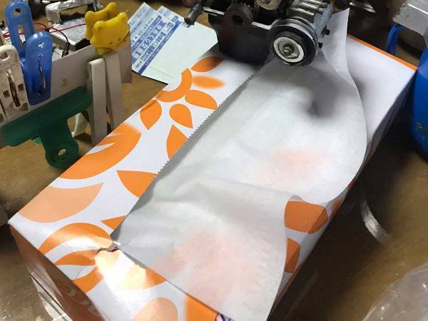 元整備士のおじいちゃん　机の上に置かれていた『モノ』に「すげぇッ！」「神業…」