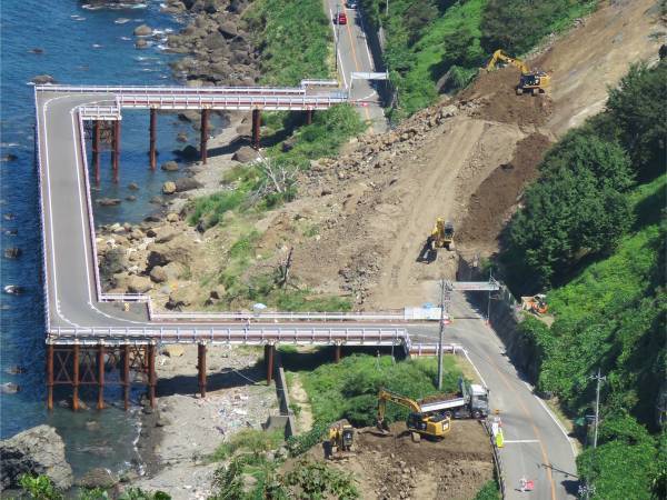 国道の形に「マリオカートに出てきそう」「行ってみたくなった」