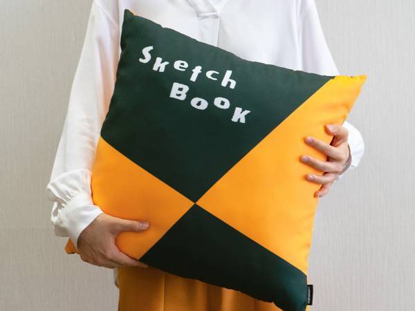 黒と黄色が特徴的な『スケッチブック』　記念になって登場！