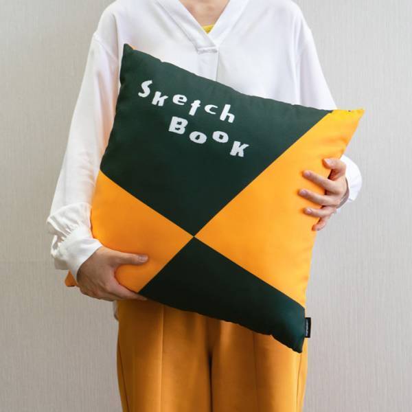 黒と黄色が特徴的な『スケッチブック』　記念になって登場！