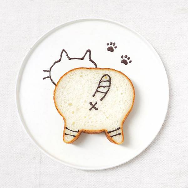 「顔だけじゃ…ない…！」　ねこ型の食パン、上下を逆にしたら…「この手があったか！」
