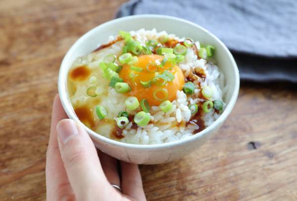 卵かけご飯にプラスすると、よりおいしい　意外な『調味料』は？