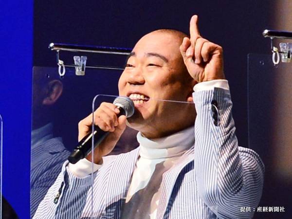 ナダルの結婚式写真に「最高のパパ」　結婚から４年ほど後に撮れた１枚に６万『いいね』