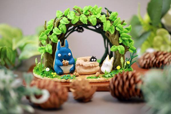 フィギュア…かと思いきや！？　トトロのアイシングクッキーに「もはや芸術作品」