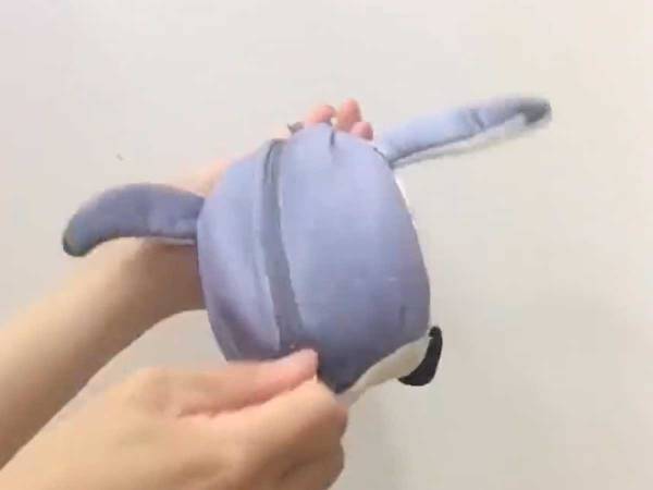 変身するぬいぐるみ？　驚きの仕掛けに「天才」「すごい！」