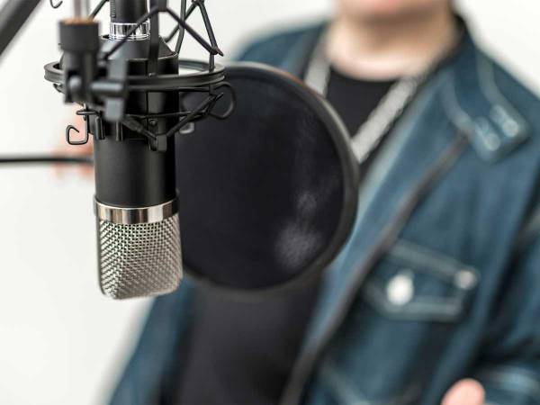 まふまふが体調を崩した原因　「ウソや作り話などの嫌がらせによるもの」