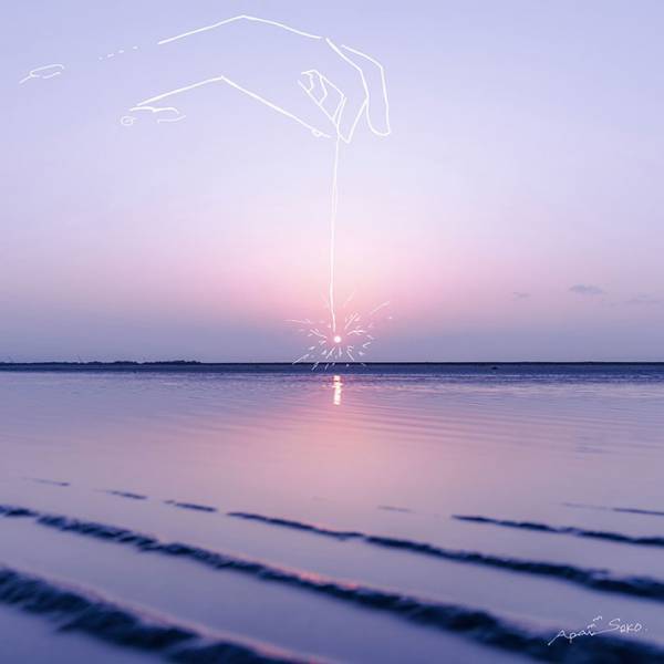 夕日の写真に『落書き』すると？　「壁に飾りたいくらいにきれい」「発想が素晴らしい」