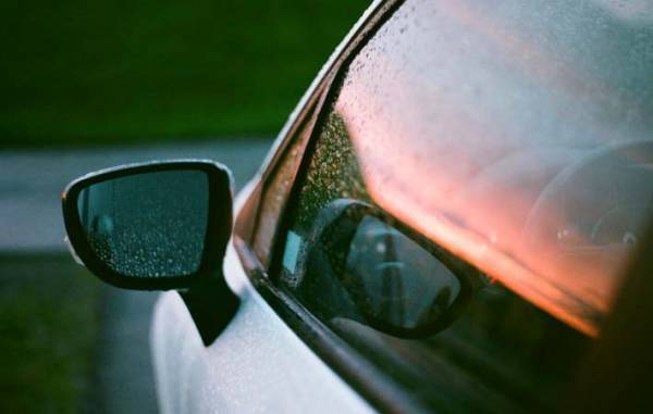 困っている人にさっと声をかけ、手を差し伸べる反射力が、世の中を穏やかにするのではないか