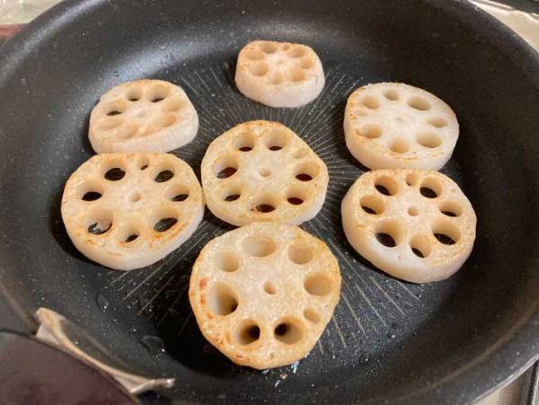 レンコンを使った簡単レシピに「面倒な食材じゃなかったんだ！」