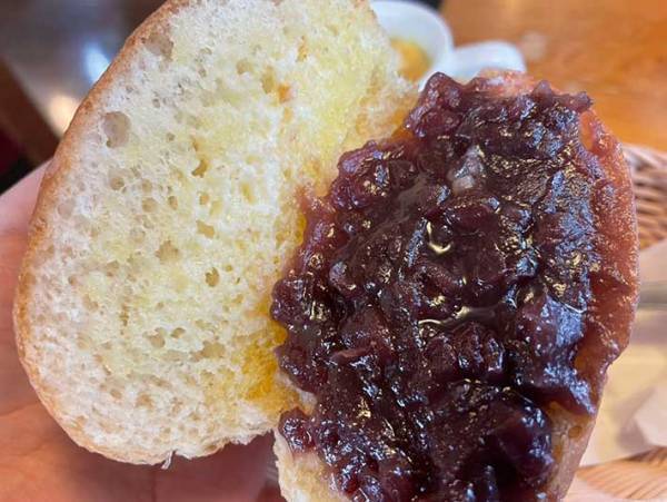 コメダで最強カスタマイズ！　新作パンでモーニングを何倍も楽しもう