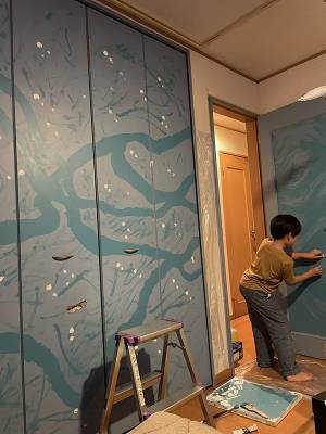 小３男児が家に絵を描き出した！　結果に「とっても素敵」「将来が楽しみ」