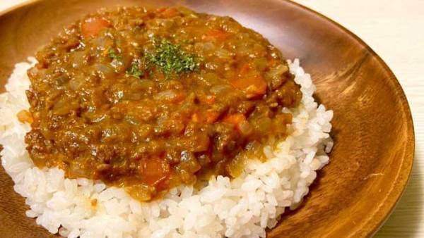 シェフ考案！お店の味が再現できるキーマカレーレシピ「簡単」「おいしくできた」