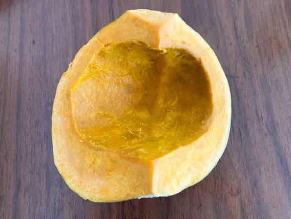 使うのは意外なあのアイテム！　カットカボチャを長持ちさせる裏技とは？